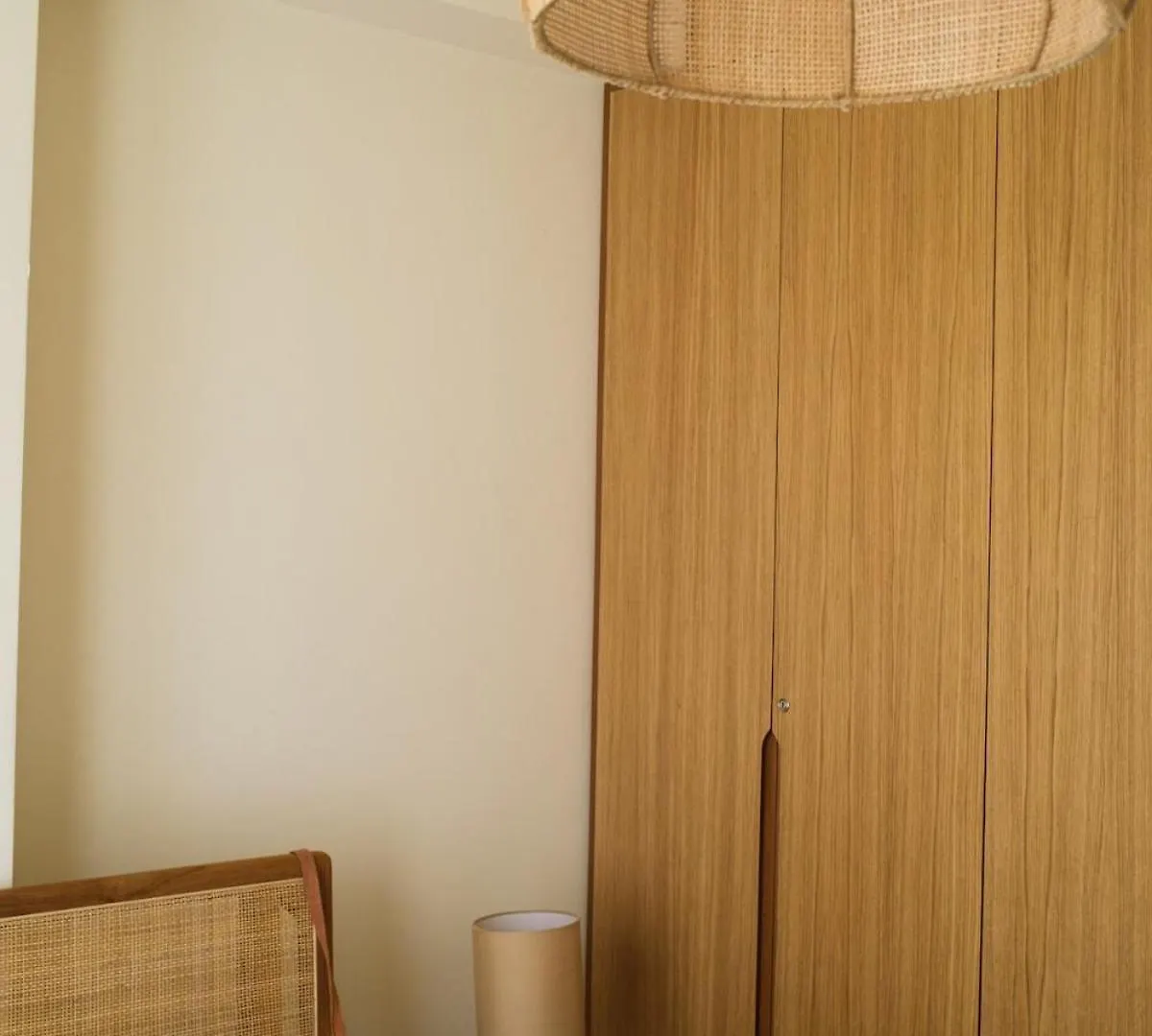 Seaside Sanctuary In Saranda Daire