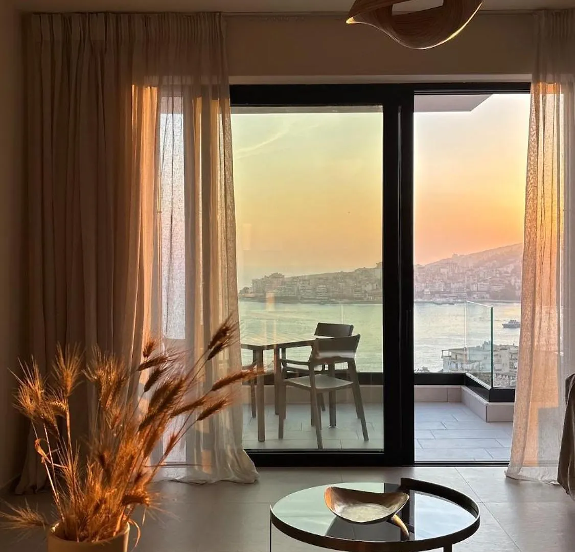 Seaside Sanctuary In Saranda Daire